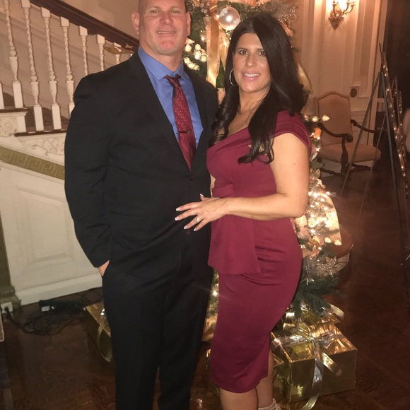 ASOS Design, Berry, Size US 12, MIDI Dress - Picture 4 of 5